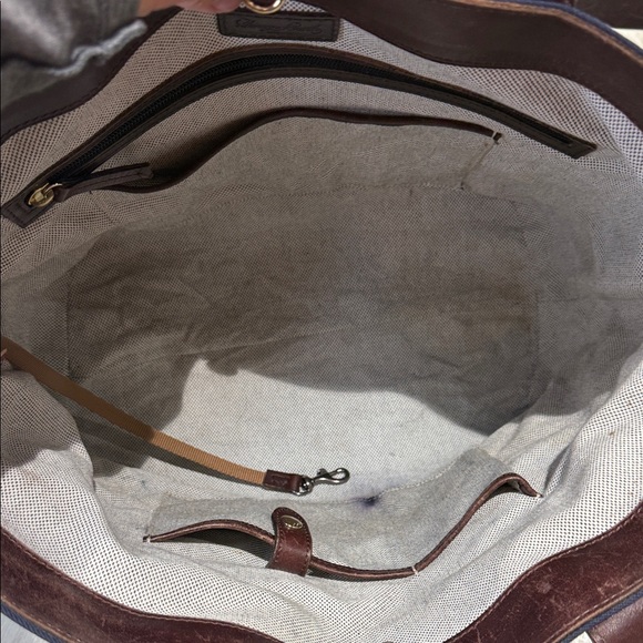 Dooney & Bourke Large Navy and Red Tote Bag - Picture 15 of 16